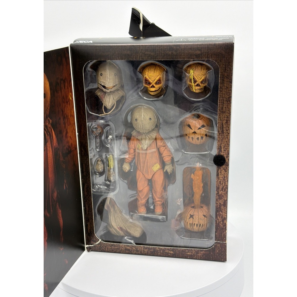 NECA Trick r Treat Sam Ultimate 7" Horror Action Figure NIB Reel Toys - Picture 7 of 7